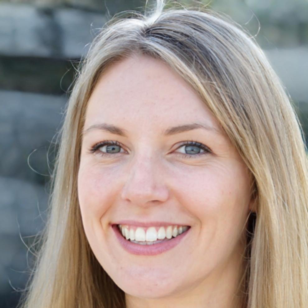 Freya Thornhill teaching advanced business model frameworks