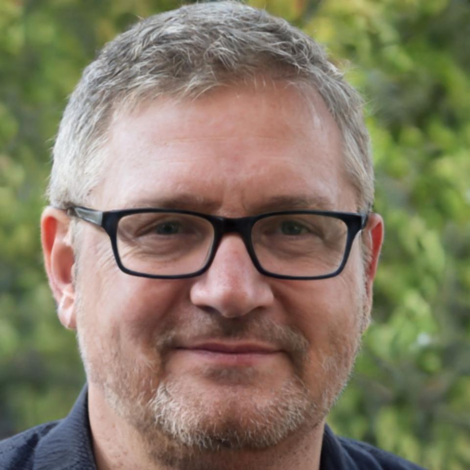 Callum Devereux business strategy consultant